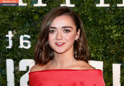 maisie williams titties|See Maisie Williams Nude 